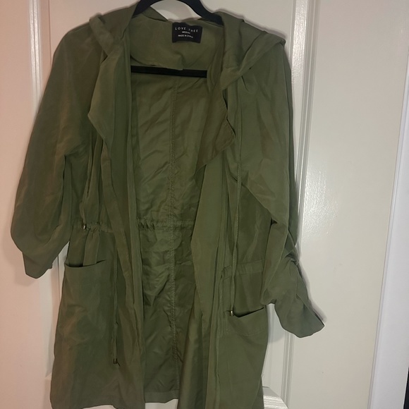Love Tree Army Green Shirt Size Medium - Picture 1 of 4